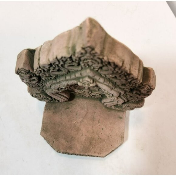 Southeastern Asian Sandstone Chofa or Kala Shrine 9" Tall by 6" Wide - Picture 2 of 13